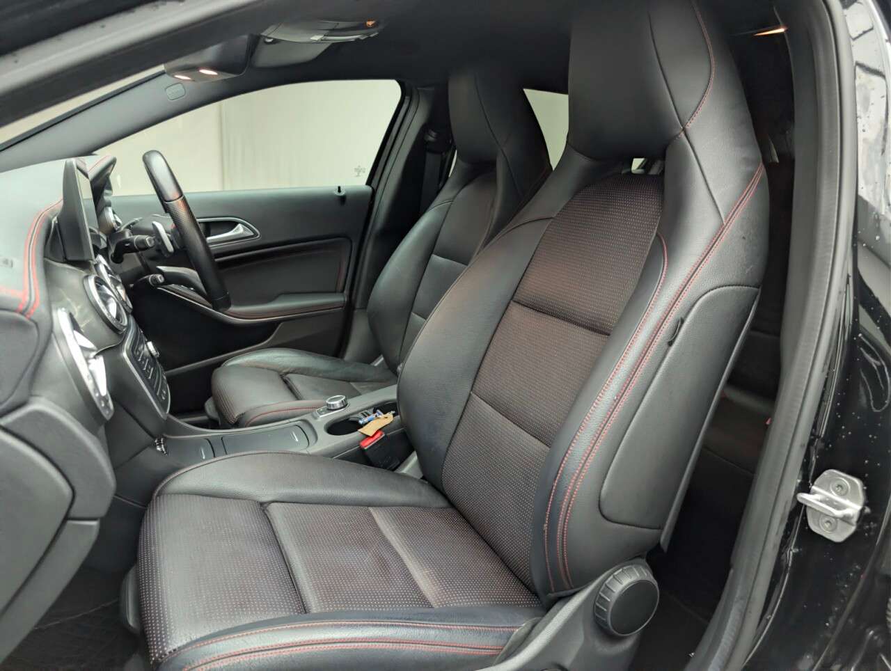 2016 MERCEDES-BENZ 180 2016 MERCEDES-BENZ 180