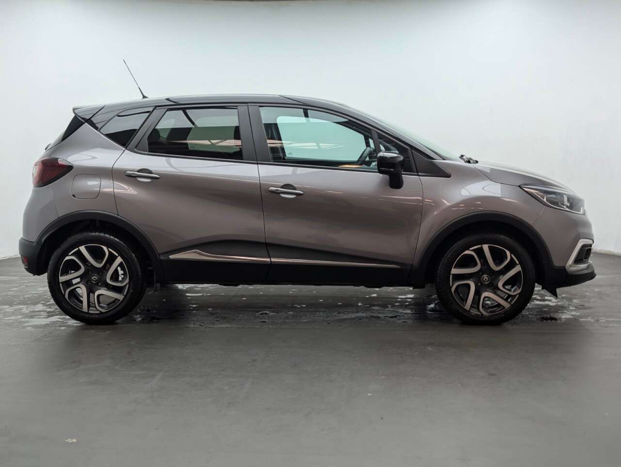 2020 RENAULT CAPTUR 2020 RENAULT CAPTUR