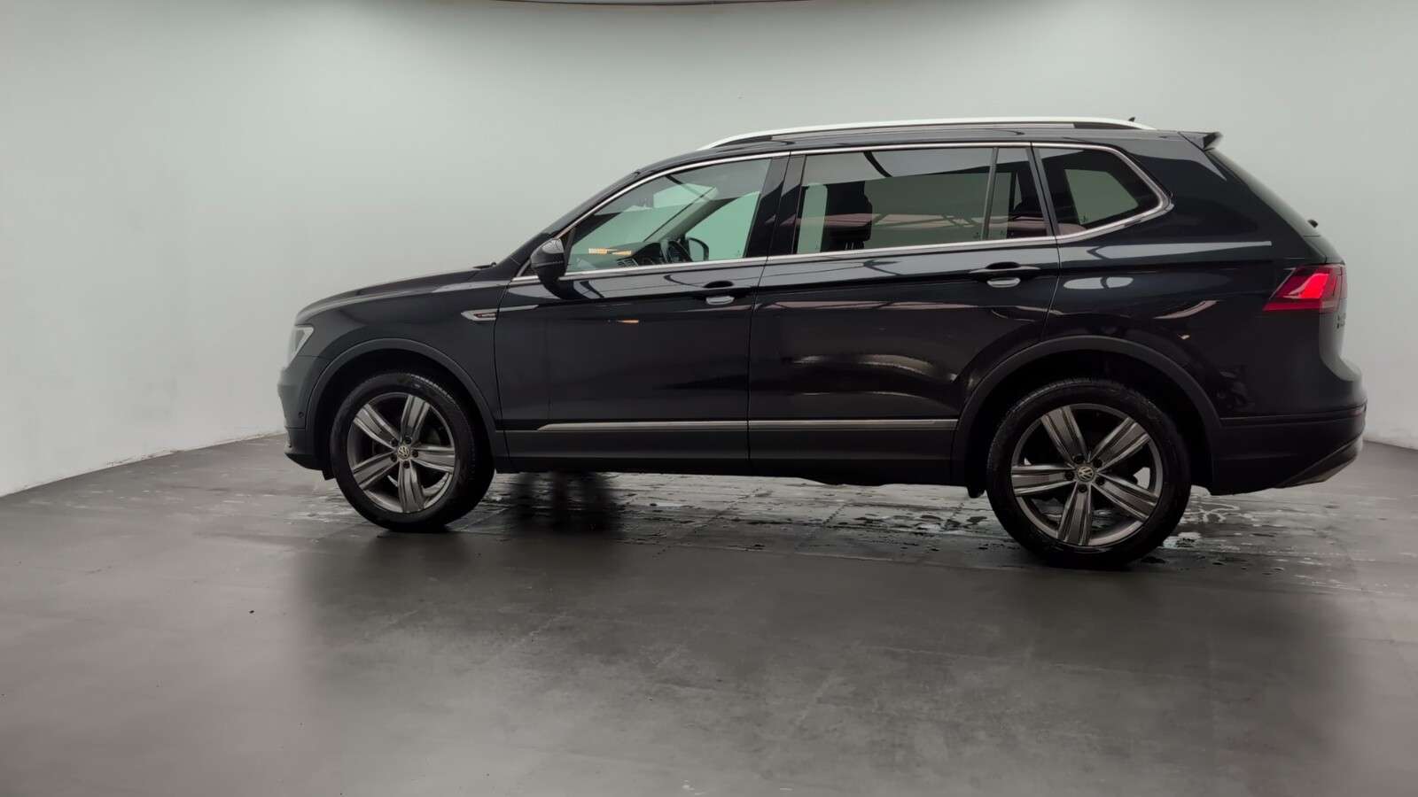 2021 VOLKSWAGEN TIGUAN ALLSPACE 2021 VOLKSWAGEN TIGUAN ALLSPACE