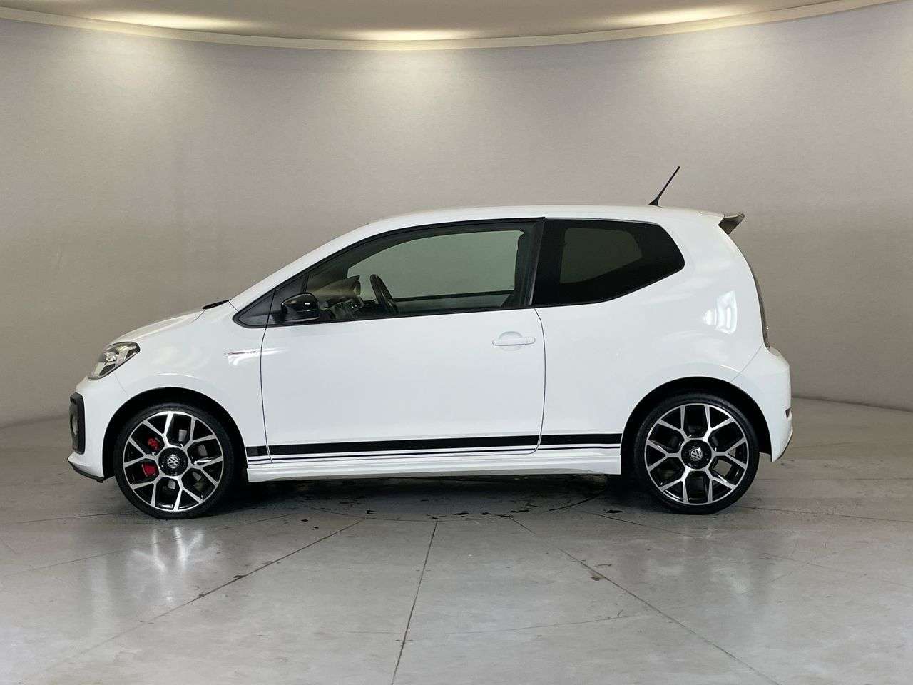 2018 VOLKSWAGEN UP! 2018 VOLKSWAGEN UP!
