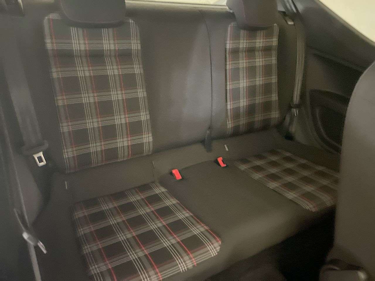 2018 VOLKSWAGEN UP! 2018 VOLKSWAGEN UP!