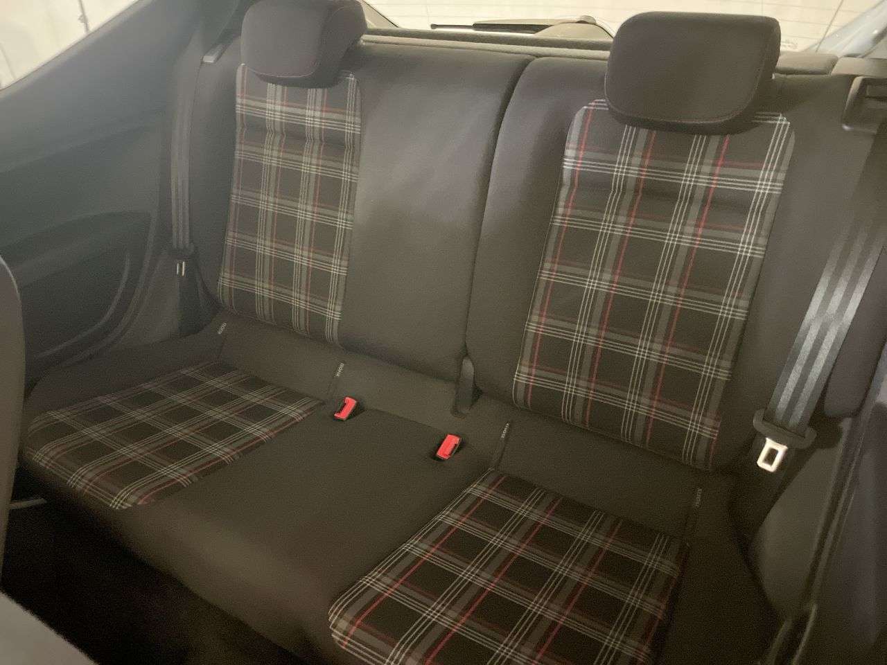 2018 VOLKSWAGEN UP! 2018 VOLKSWAGEN UP!