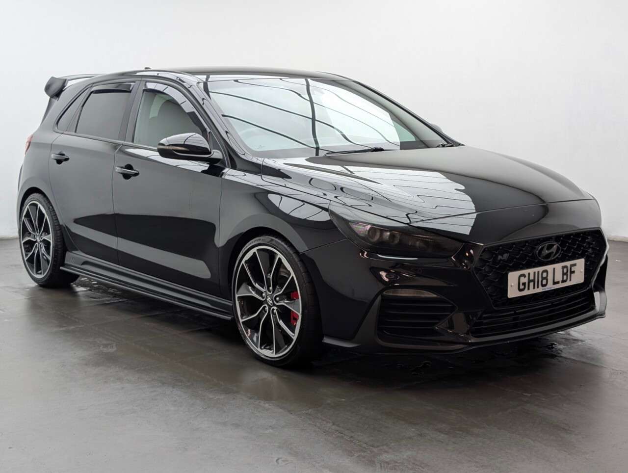 A 2018 HYUNDAI I30 2.0 T-GDi N Performance Hatchback 5dr Petrol Manual Euro 6 (s/s) (275 ps) A 2018 HYUNDAI I30 2.0 T-GDi N Performance Hatchback 5dr Petrol Manual Euro 6 (s/s) (275 ps)