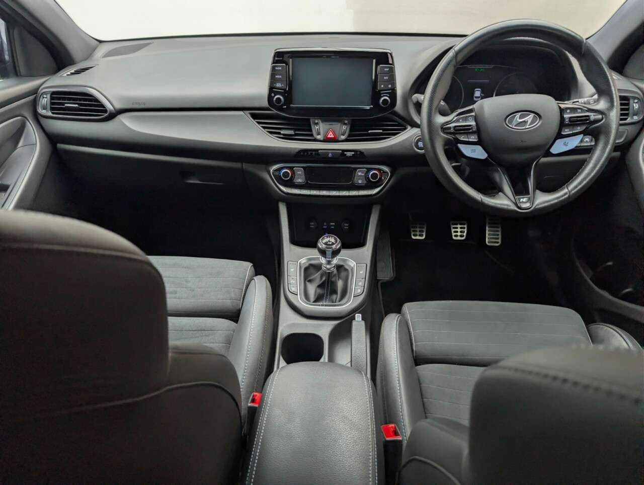 2018 HYUNDAI I30 2018 HYUNDAI I30