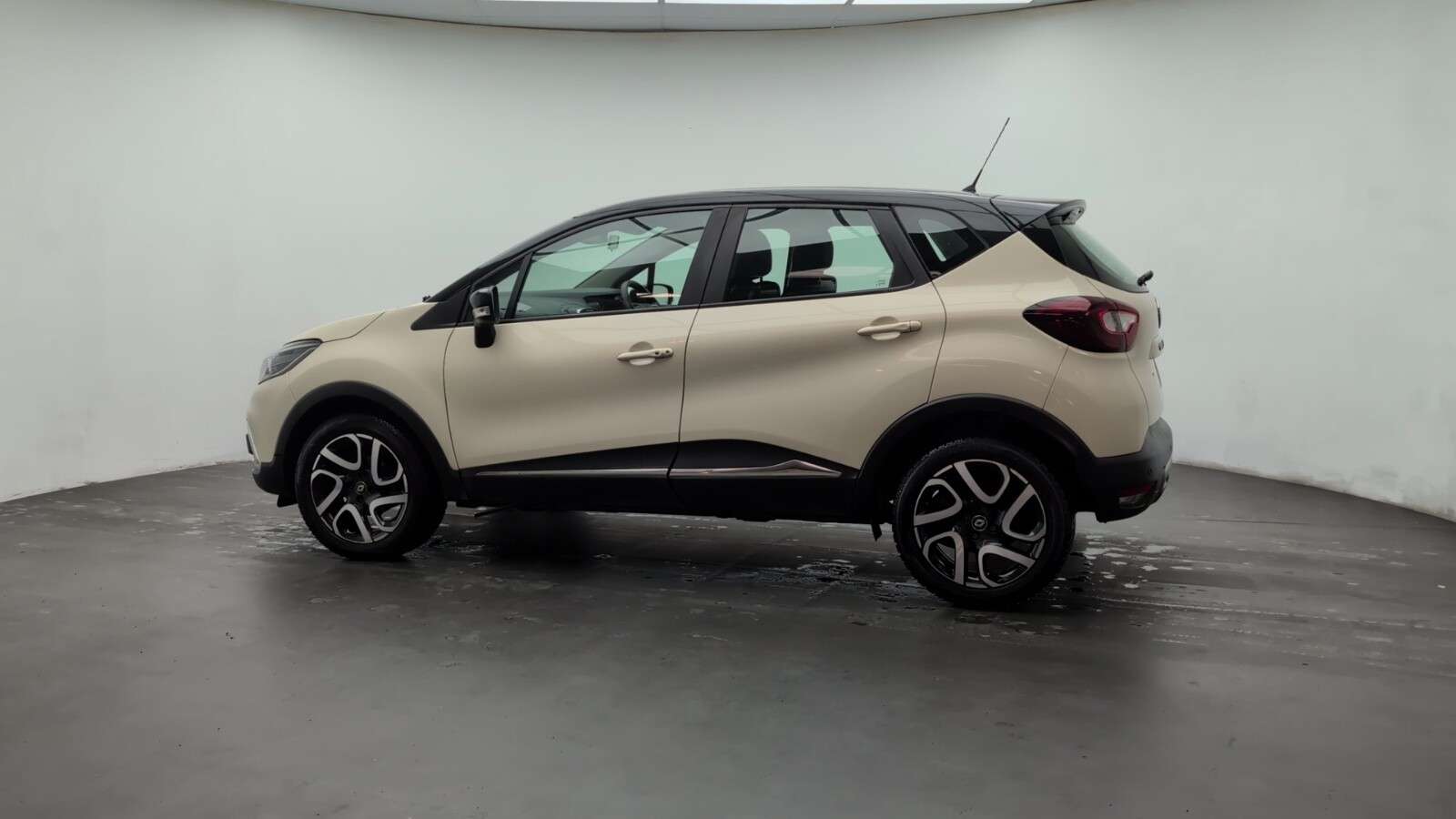 2017 RENAULT CAPTUR 2017 RENAULT CAPTUR