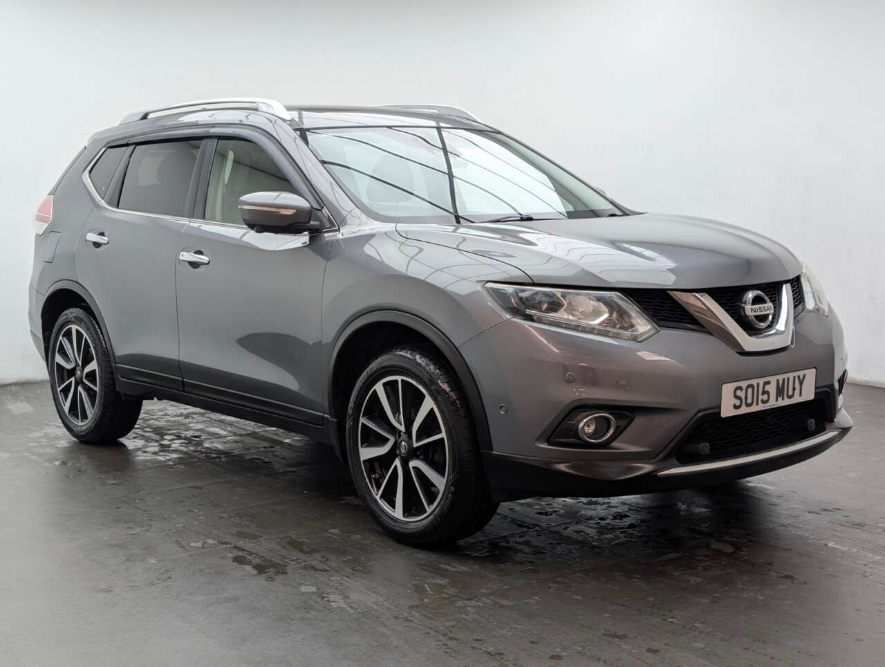 A 2015 NISSAN X-TRAIL 1.6 dCi Tekna SUV 5dr Diesel Manual Euro 6 (s/s) (130 ps) A 2015 NISSAN X-TRAIL 1.6 dCi Tekna SUV 5dr Diesel Manual Euro 6 (s/s) (130 ps)