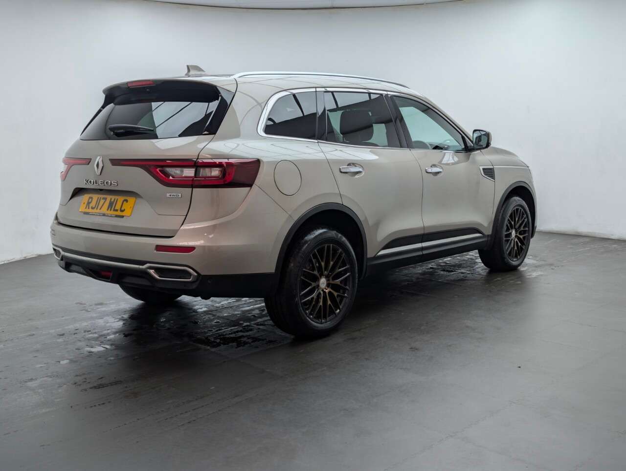 2017 RENAULT KOLEOS 2017 RENAULT KOLEOS