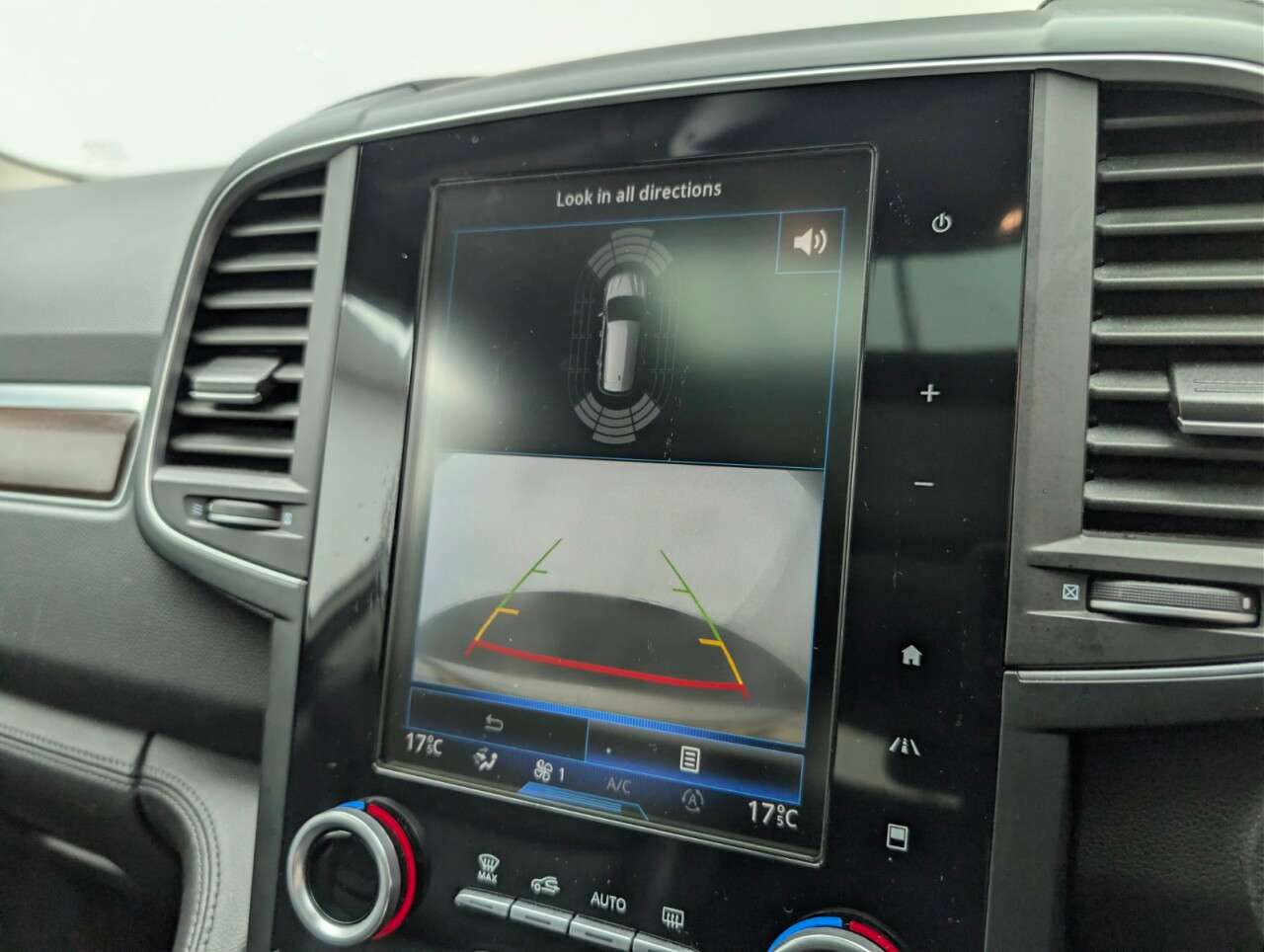 2017 RENAULT KOLEOS 2017 RENAULT KOLEOS