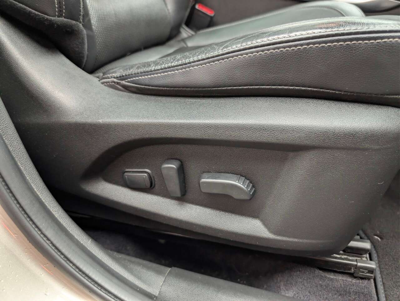 2017 RENAULT KOLEOS 2017 RENAULT KOLEOS