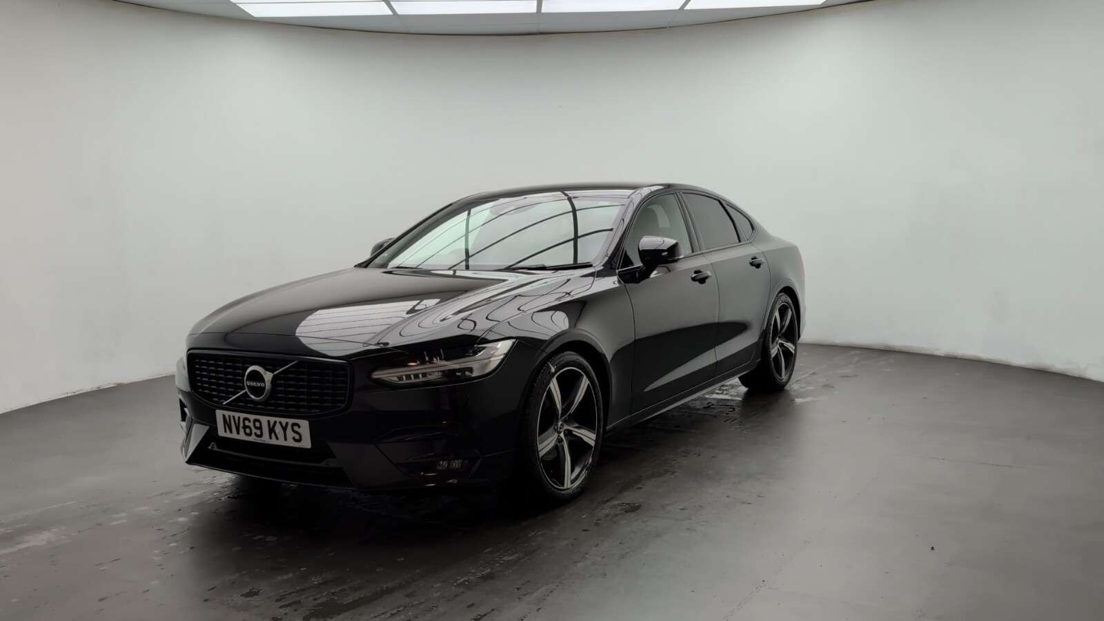 2020 VOLVO S90 2020 VOLVO S90