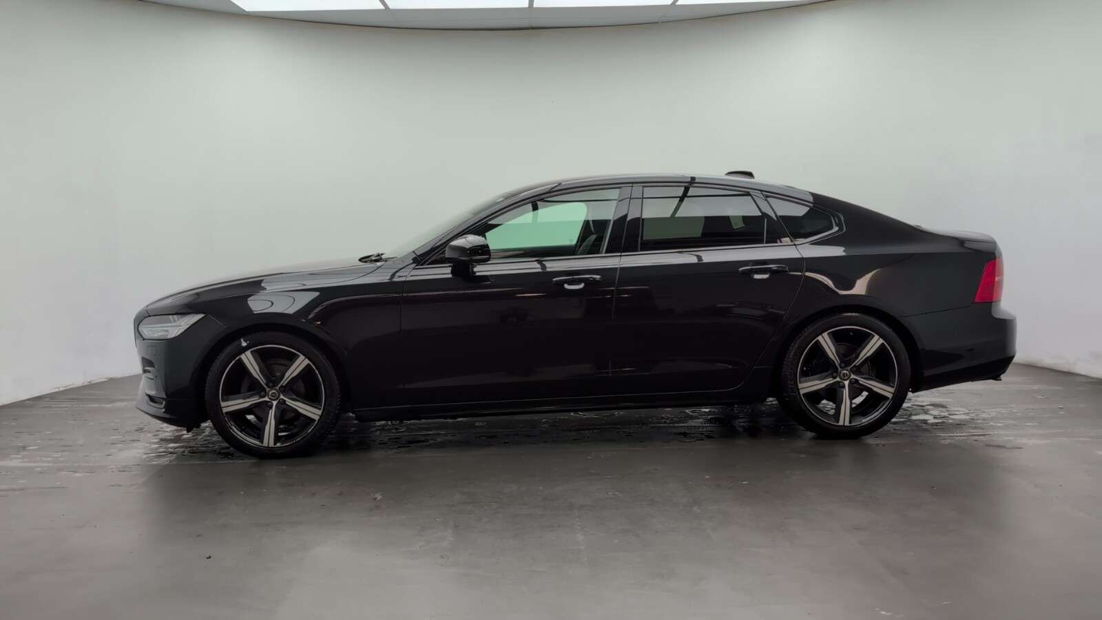 2020 VOLVO S90 2020 VOLVO S90