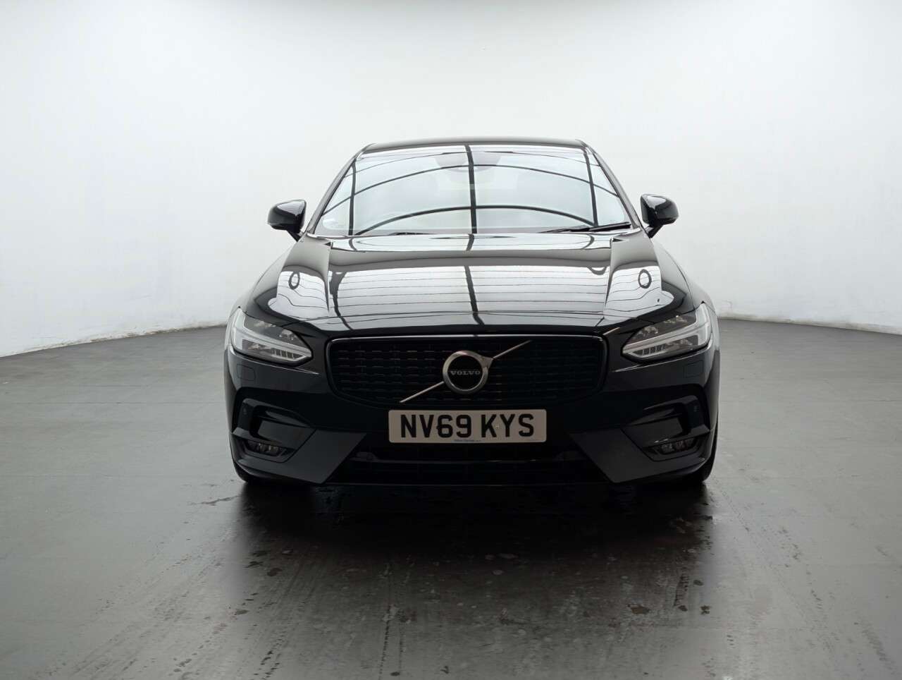 2020 VOLVO S90 2020 VOLVO S90