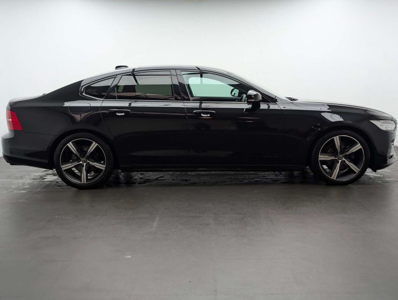 2020 VOLVO S90 2020 VOLVO S90