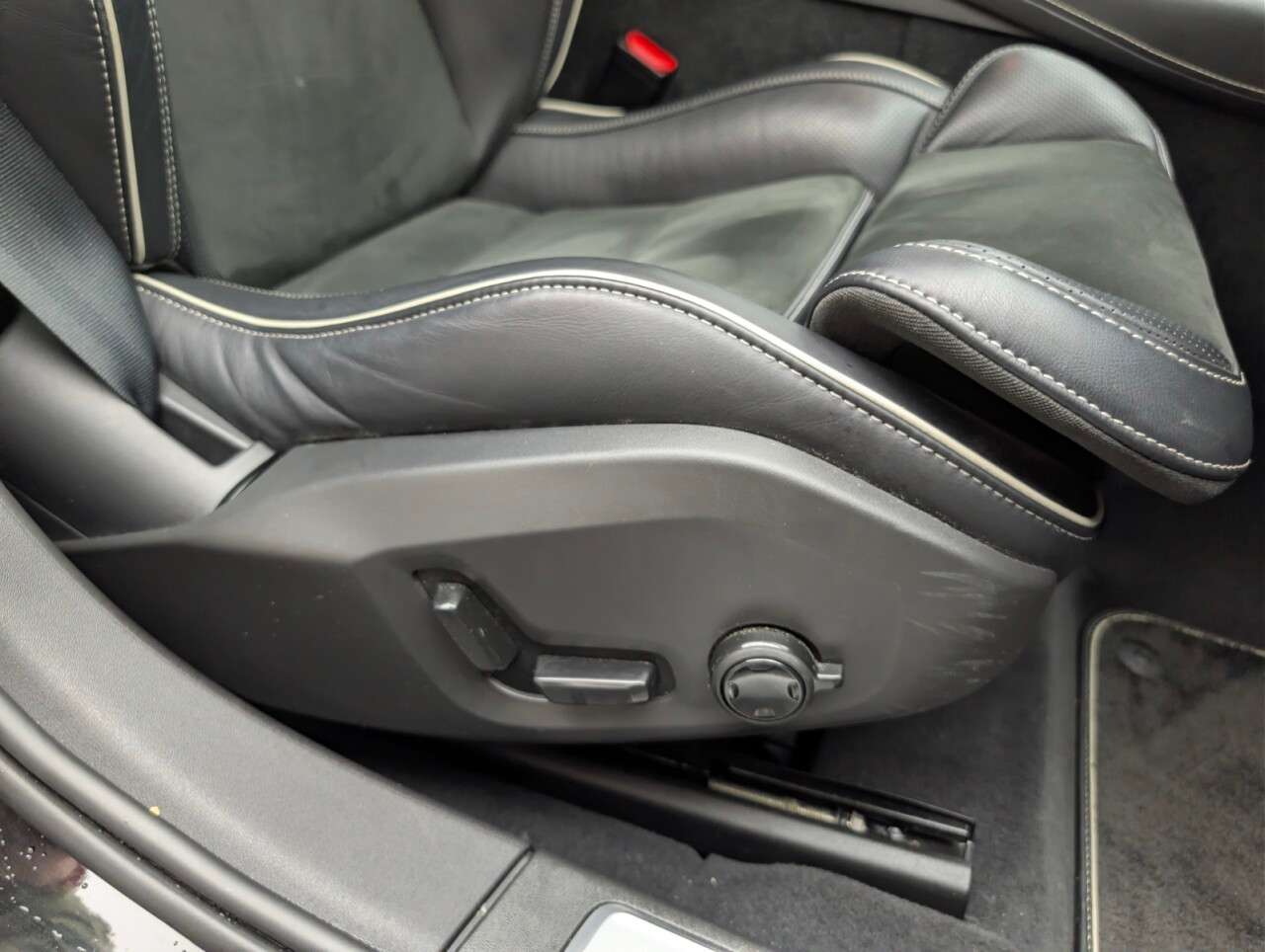 2020 VOLVO S90 2020 VOLVO S90