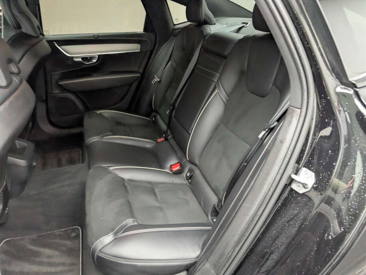 2020 VOLVO S90 2020 VOLVO S90