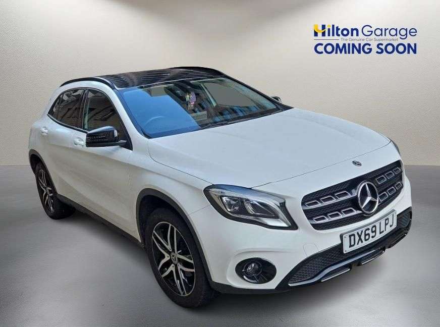 A 2019 MERCEDES-BENZ GLA 1.6 GLA180 GPF Urban Edition SUV 5dr Petrol 7G-DCT Euro 6 (s/s) (122 ps) A 2019 MERCEDES-BENZ GLA 1.6 GLA180 GPF Urban Edition SUV 5dr Petrol 7G-DCT Euro 6 (s/s) (122 ps)