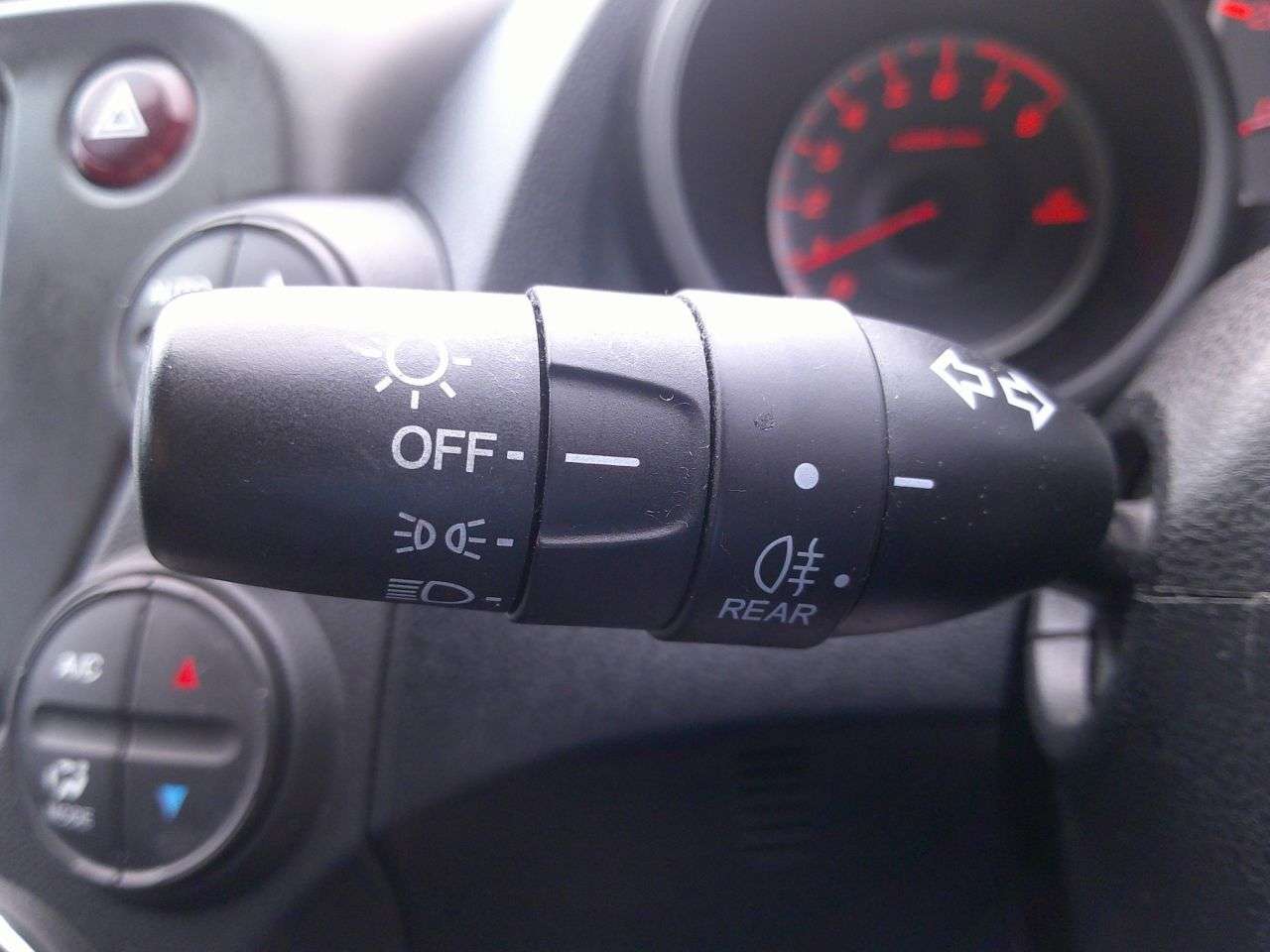 2012 HONDA JAZZ 2012 HONDA JAZZ