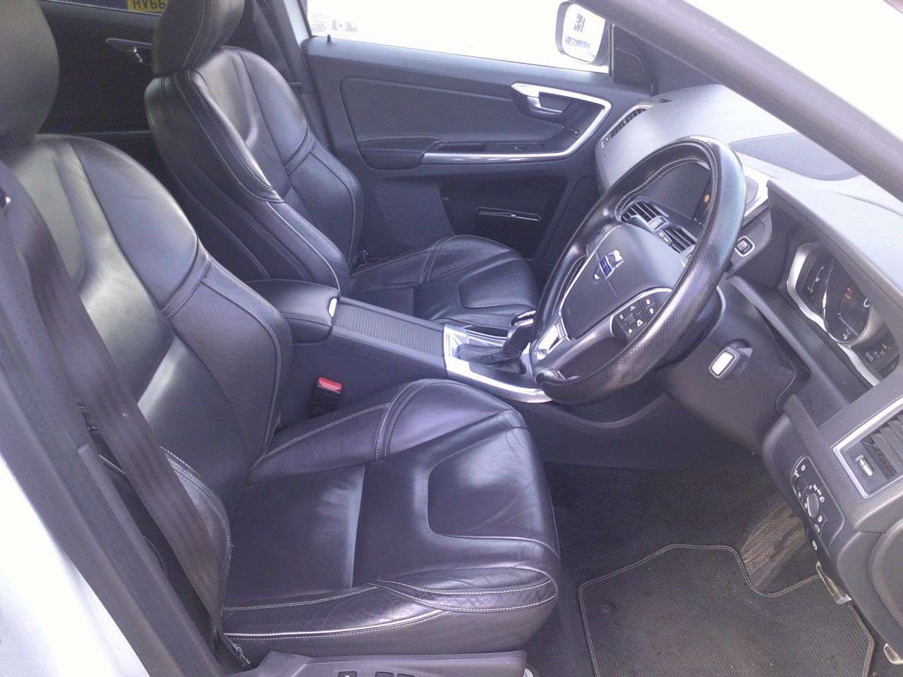 2016 VOLVO XC60 2016 VOLVO XC60