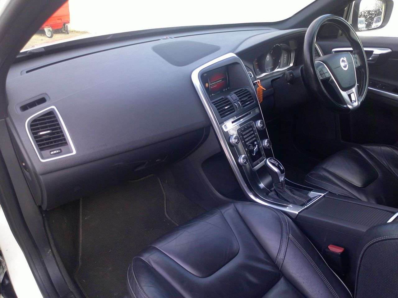 2016 VOLVO XC60 2016 VOLVO XC60