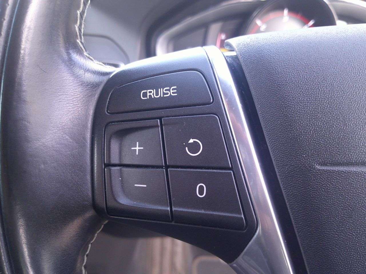2016 VOLVO XC60 2016 VOLVO XC60