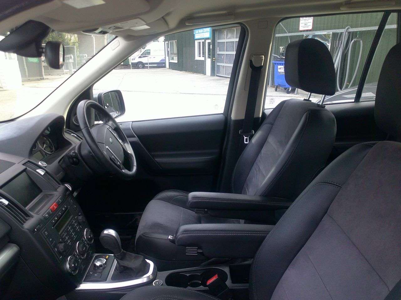 2011 LAND ROVER FREELANDER 2 2011 LAND ROVER FREELANDER 2