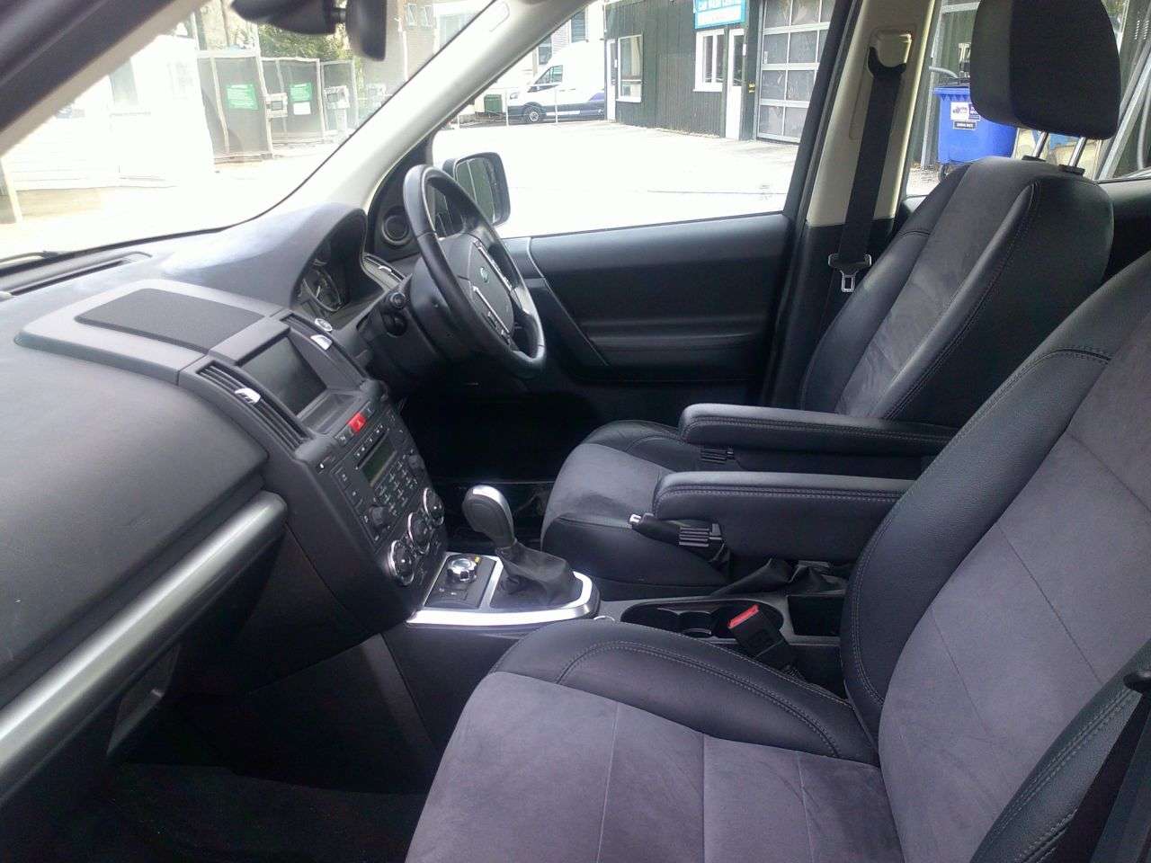 2011 LAND ROVER FREELANDER 2 2011 LAND ROVER FREELANDER 2