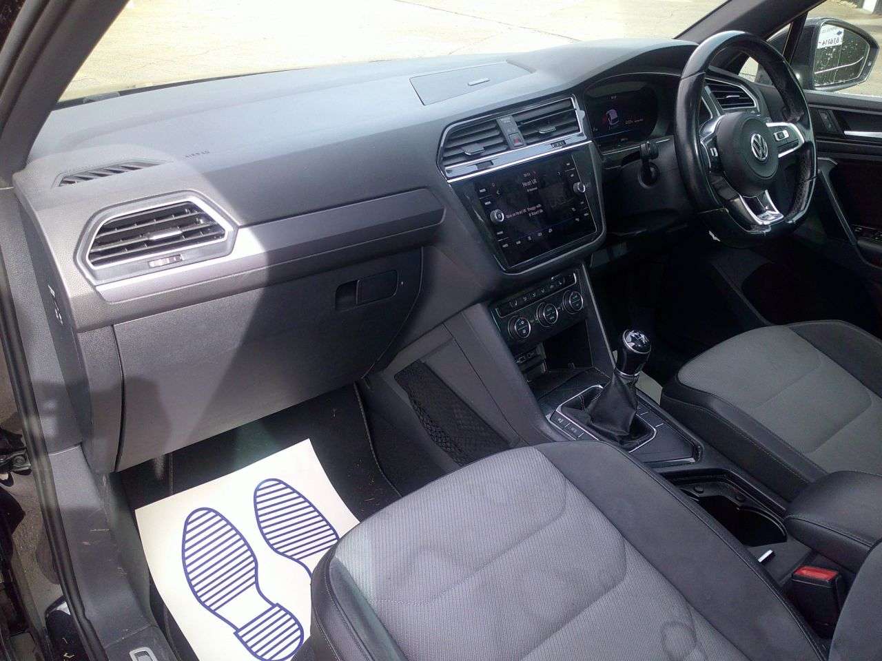 2018 VOLKSWAGEN TIGUAN 2018 VOLKSWAGEN TIGUAN