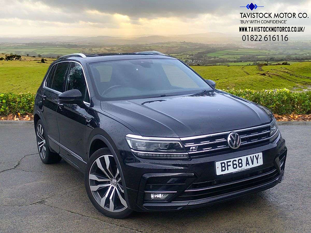 A 2018 VOLKSWAGEN TIGUAN 2.0 TDI R-Line SUV 5dr Diesel Manual Euro 6 (s/s) (150 ps) 2 OWNERS + GREAT A 2018 VOLKSWAGEN TIGUAN 2.0 TDI R-Line SUV 5dr Diesel Manual Euro 6 (s/s) (150 ps) 2 OWNERS + GREAT