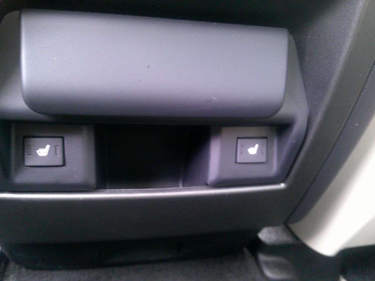 2013 LAND ROVER DISCOVERY 4 2013 LAND ROVER DISCOVERY 4