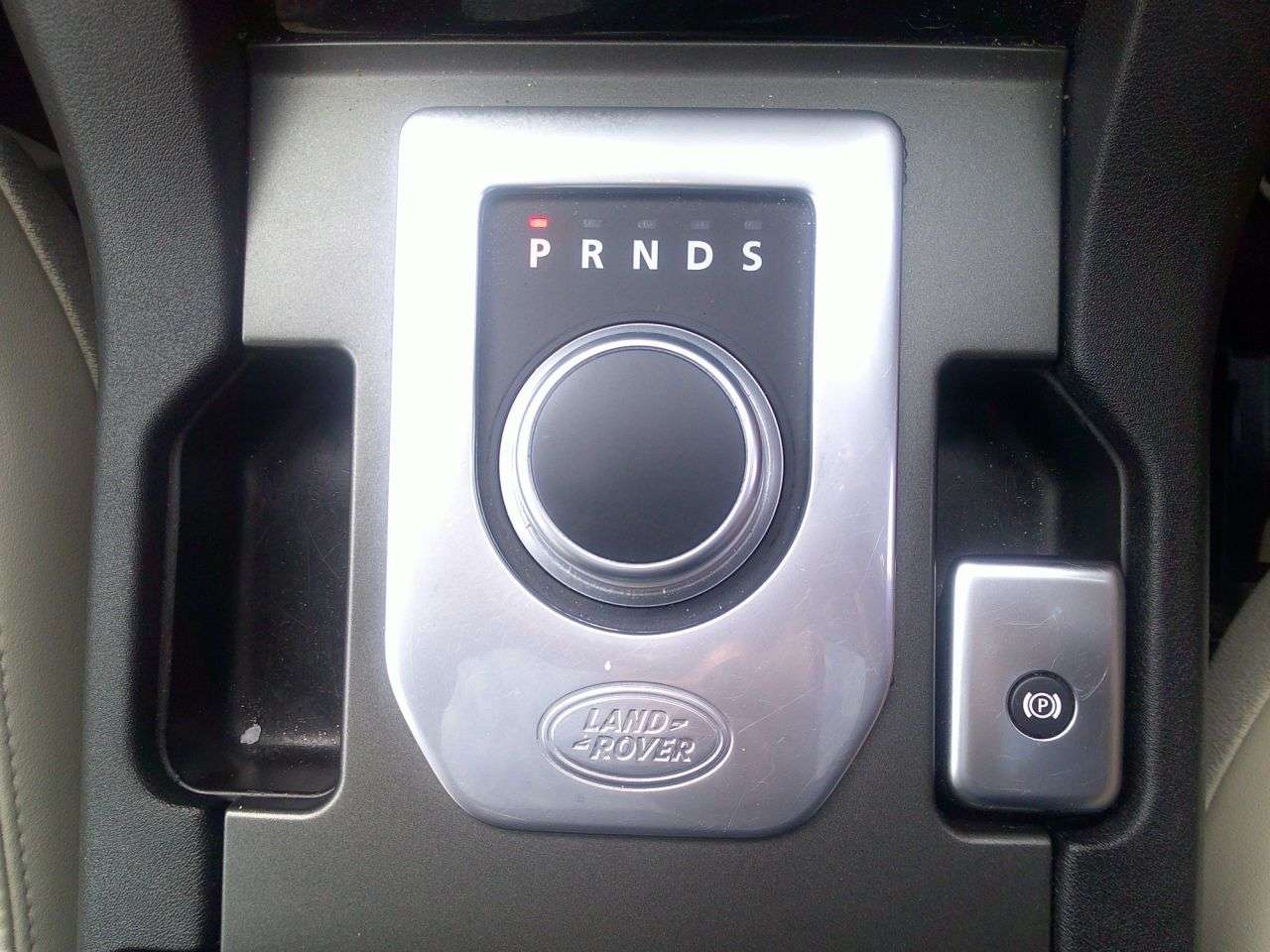 2013 LAND ROVER DISCOVERY 4 2013 LAND ROVER DISCOVERY 4