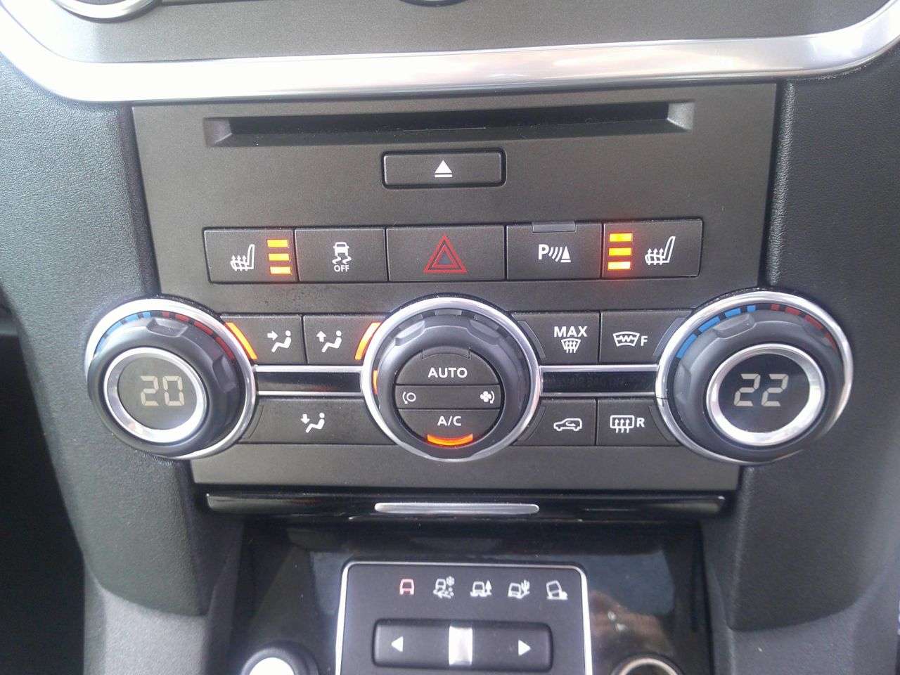 2013 LAND ROVER DISCOVERY 4 2013 LAND ROVER DISCOVERY 4