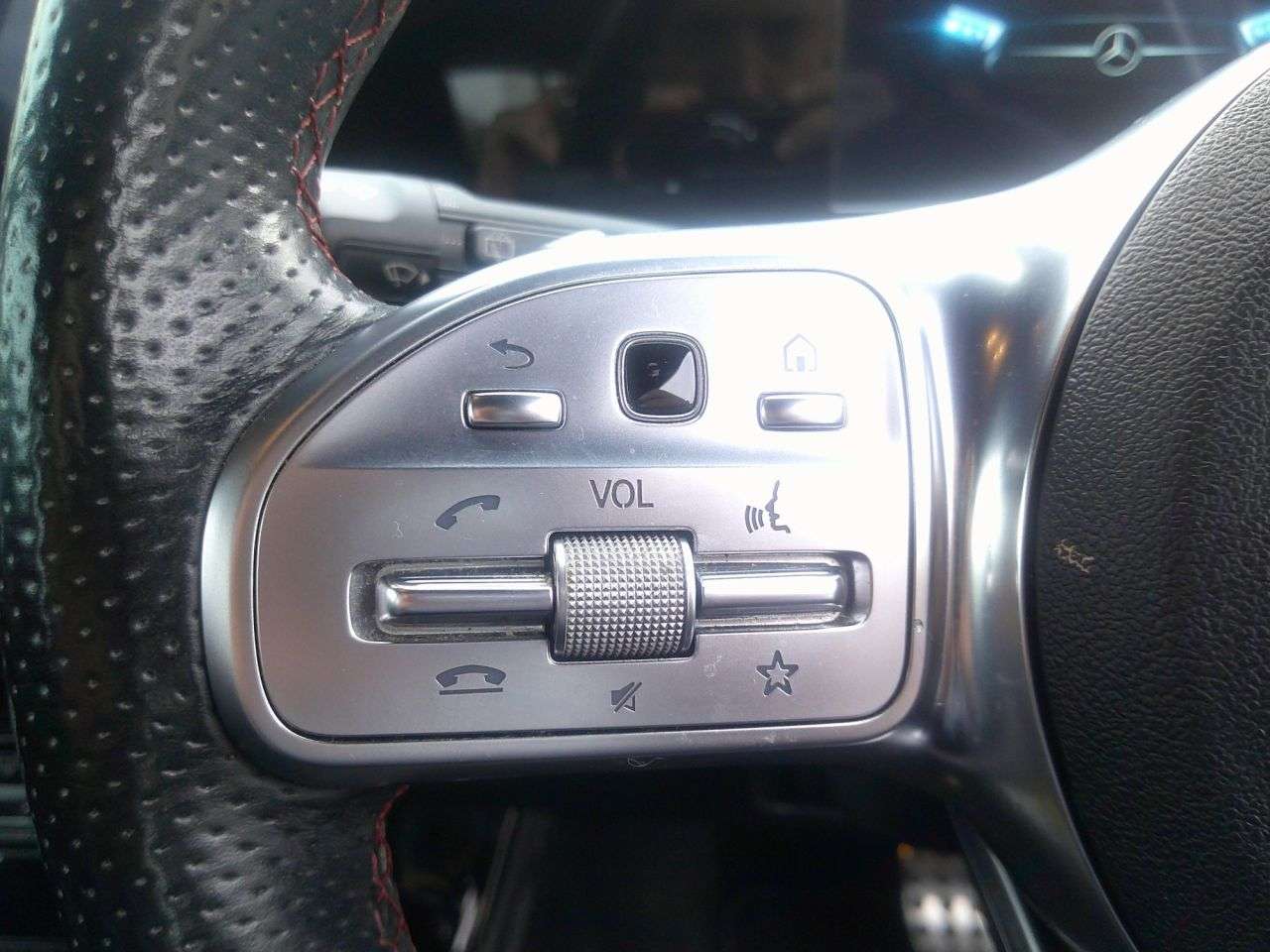 2018 MERCEDES-BENZ A-CLASS 2018 MERCEDES-BENZ A-CLASS