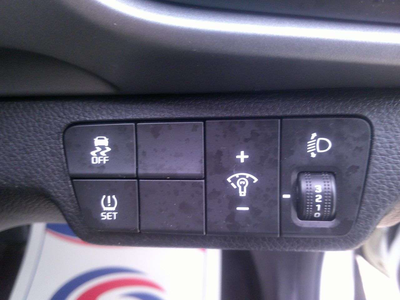 2018 KIA STONIC 2018 KIA STONIC