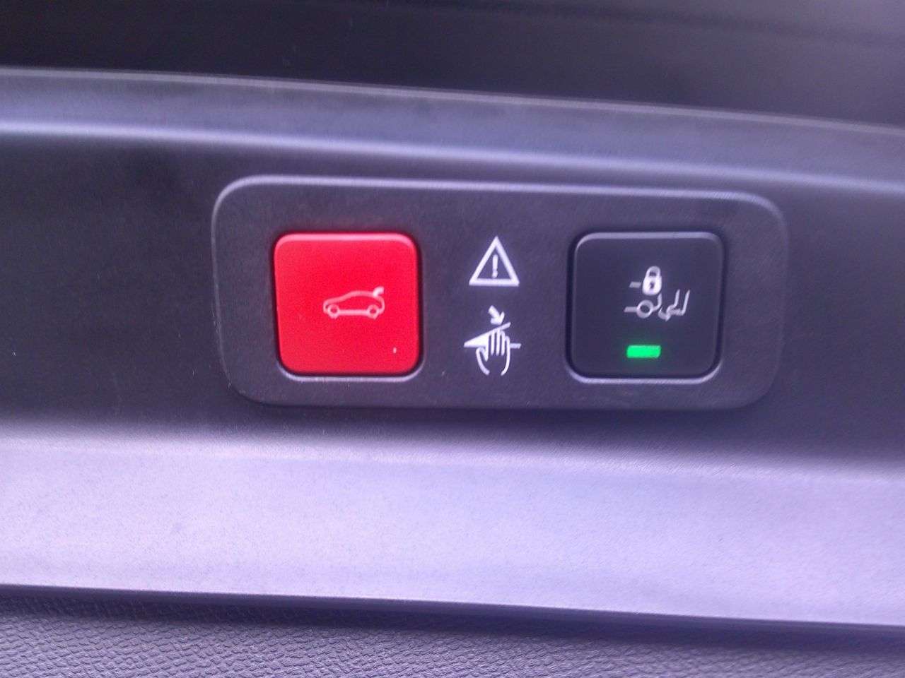 2019 PEUGEOT 5008 2019 PEUGEOT 5008