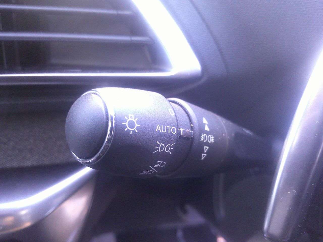 2019 PEUGEOT 5008 2019 PEUGEOT 5008