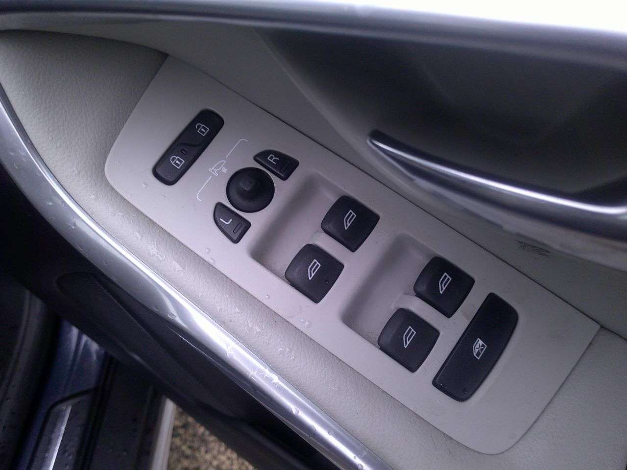 2018 VOLVO V40 CROSS COUNTRY 2018 VOLVO V40 CROSS COUNTRY