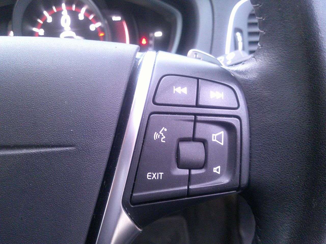 2018 VOLVO V40 CROSS COUNTRY 2018 VOLVO V40 CROSS COUNTRY