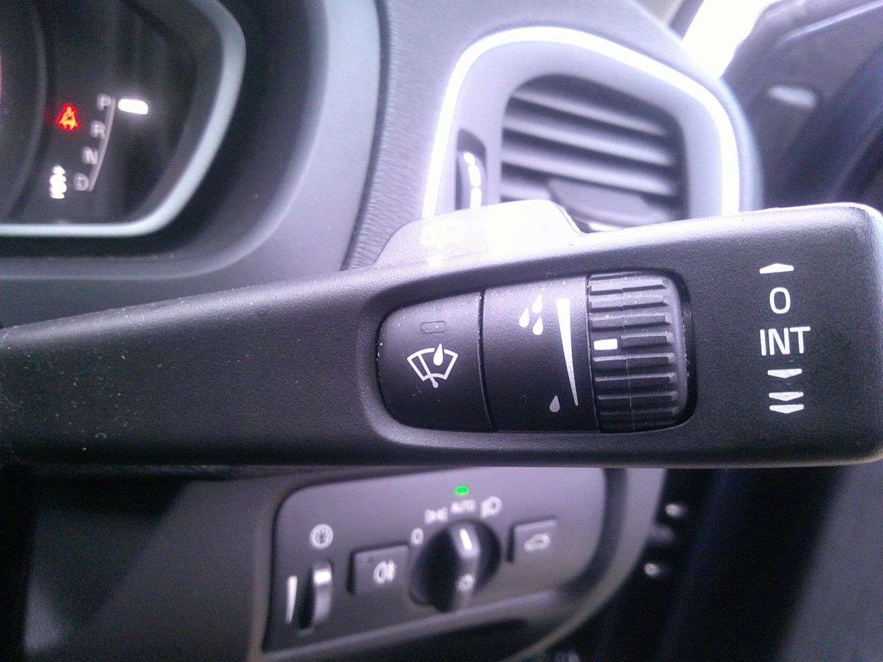 2018 VOLVO V40 CROSS COUNTRY 2018 VOLVO V40 CROSS COUNTRY