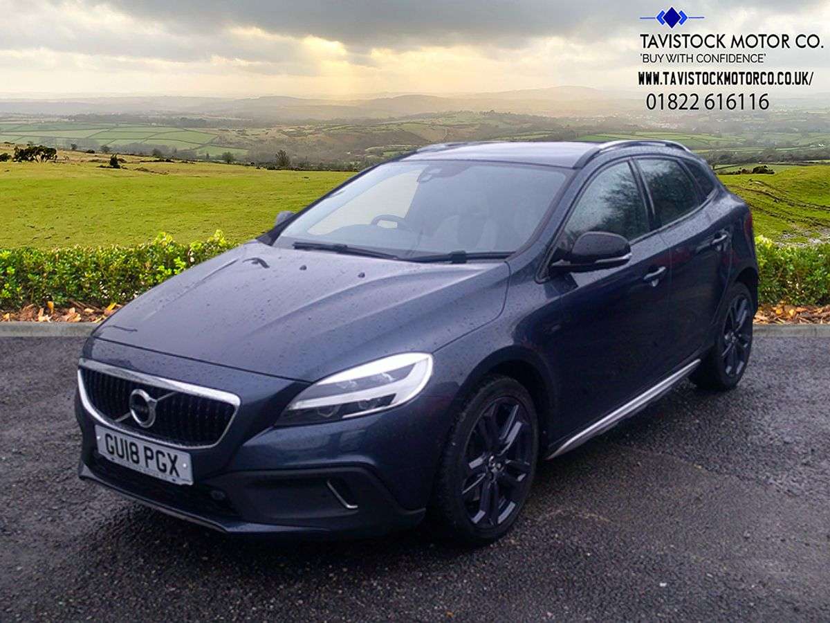 2018 VOLVO V40 CROSS COUNTRY 2018 VOLVO V40 CROSS COUNTRY