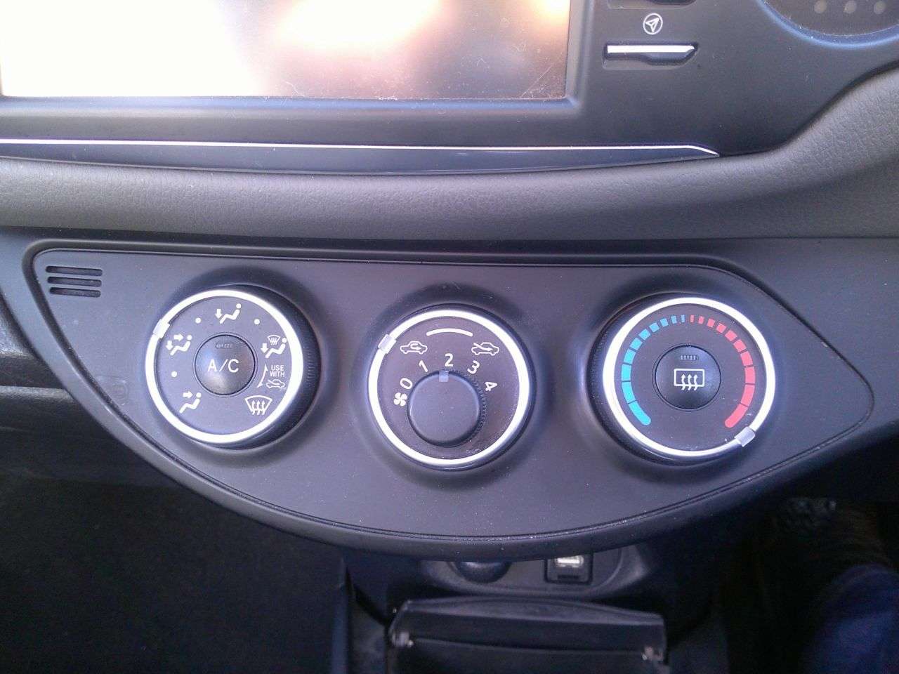 2019 TOYOTA YARIS 2019 TOYOTA YARIS