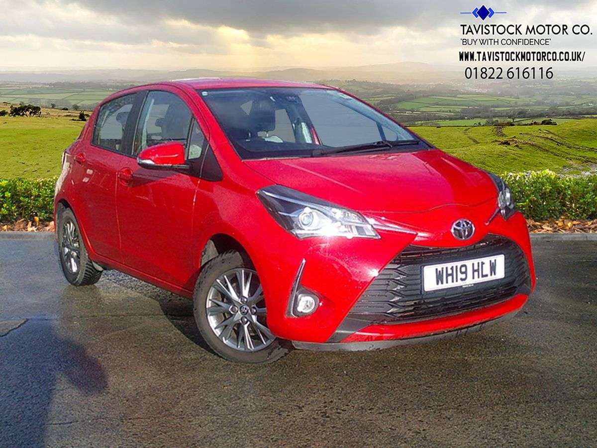A 2019 TOYOTA YARIS 1.5 VVT-i Icon Hatchback 5dr Petrol Manual Euro 6 (111 ps) OVER 50 CARS IN A 2019 TOYOTA YARIS 1.5 VVT-i Icon Hatchback 5dr Petrol Manual Euro 6 (111 ps) OVER 50 CARS IN