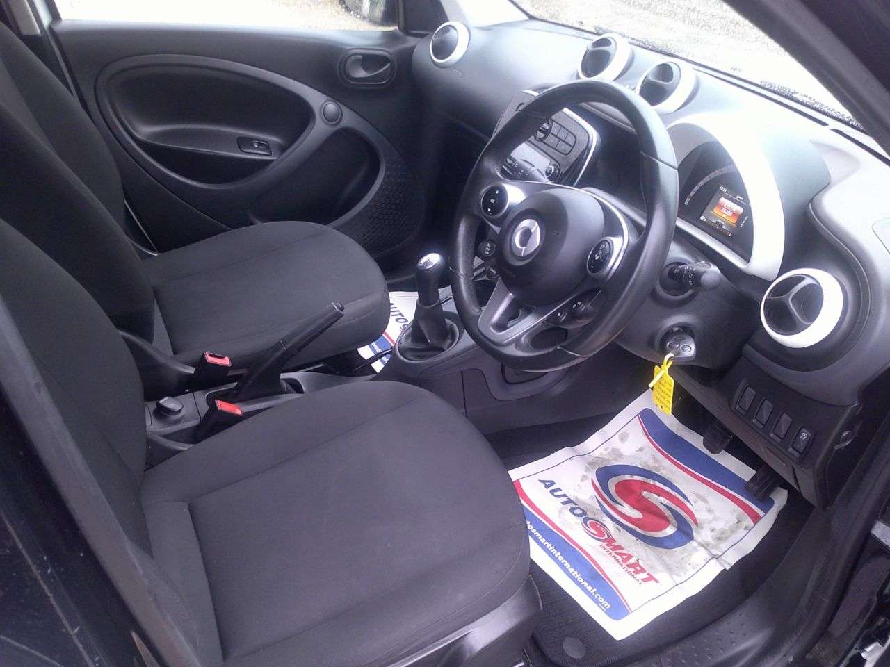 2018 SMART FORFOUR 2018 SMART FORFOUR