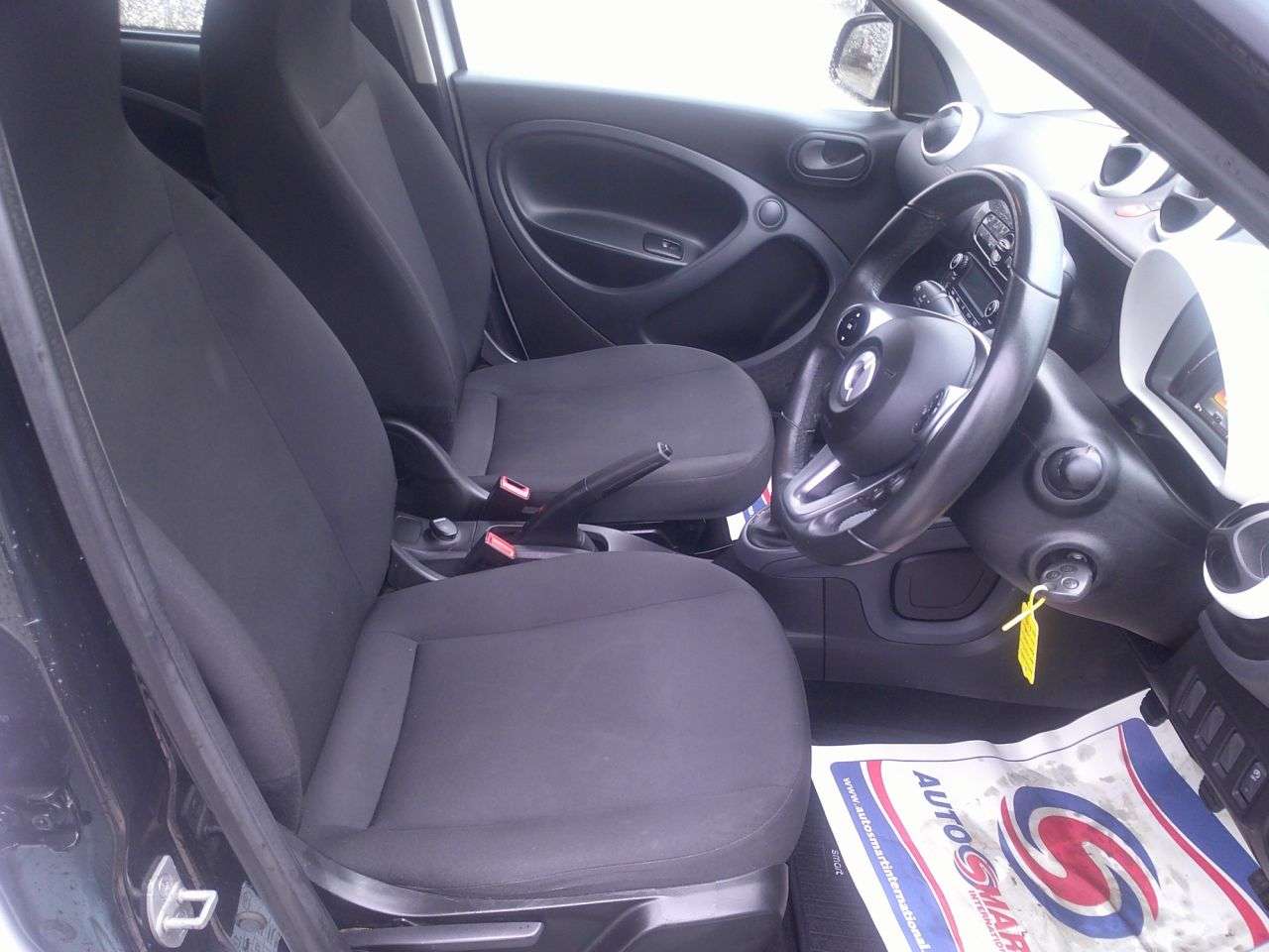 2018 SMART FORFOUR 2018 SMART FORFOUR