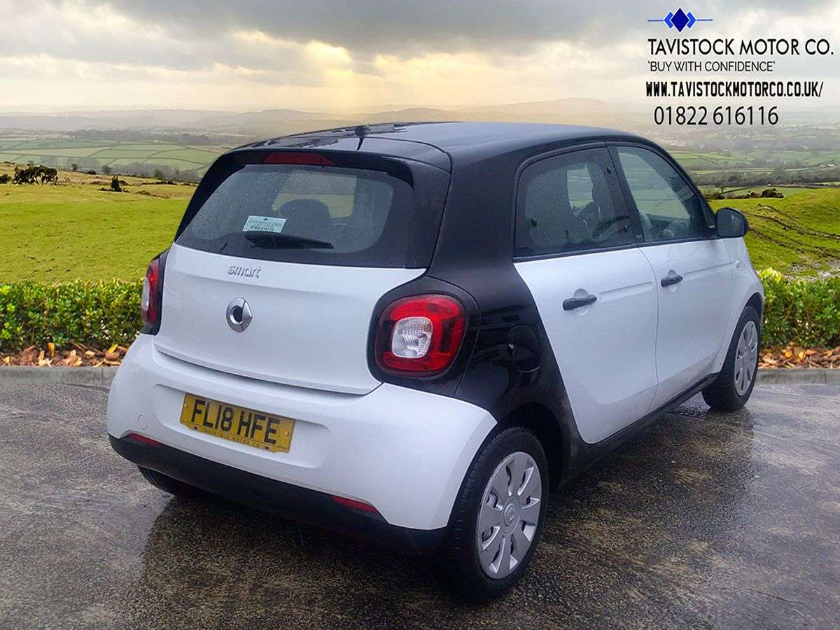 2018 SMART FORFOUR 2018 SMART FORFOUR