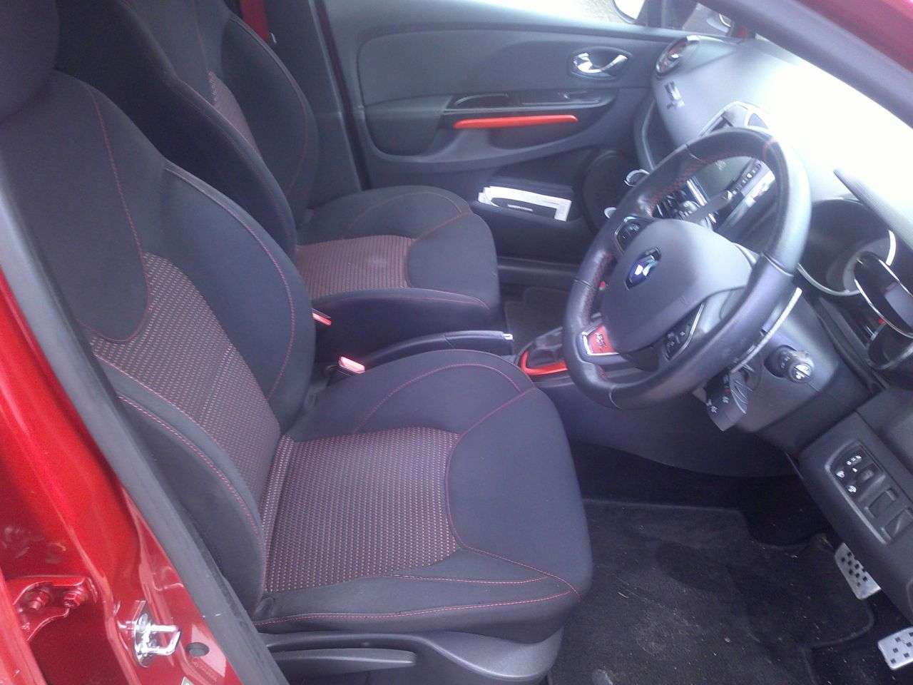 2013 RENAULT CLIO 2013 RENAULT CLIO