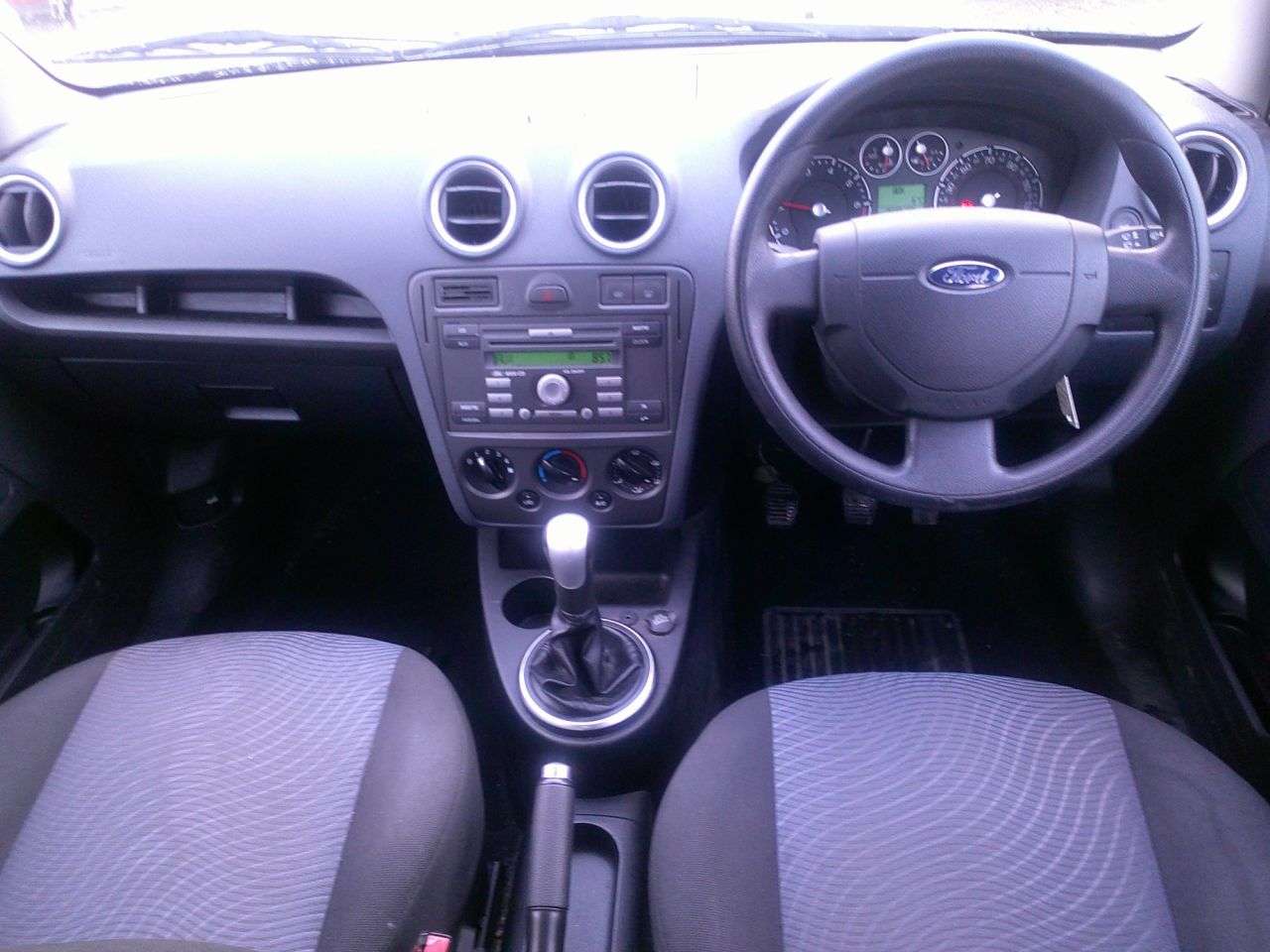 A 2010 FORD FUSION 1.4 Zetec Hatchback 5dr Petrol Manual (154 g/km, 79 bhp) OVER 50 CARS IN ST A 2010 FORD FUSION 1.4 Zetec Hatchback 5dr Petrol Manual (154 g/km, 79 bhp) OVER 50 CARS IN ST