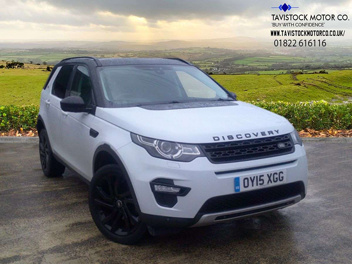 A 2015 LAND ROVER DISCOVERY SPORT 2.2 SD4 HSE Luxury SUV 5dr Diesel Auto 4WD Euro 5 (s/s) (190 ps) OVER 50 CA A 2015 LAND ROVER DISCOVERY SPORT 2.2 SD4 HSE Luxury SUV 5dr Diesel Auto 4WD Euro 5 (s/s) (190 ps) OVER 50 CA