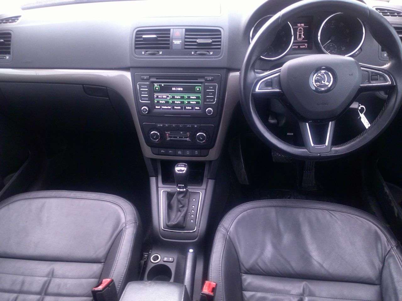 A 2014 SKODA YETI 2.0 TDI Elegance Outdoor 5dr Diesel DSG 4WD Euro 5 (140 ps) OVER 50 CARS IN A 2014 SKODA YETI 2.0 TDI Elegance Outdoor 5dr Diesel DSG 4WD Euro 5 (140 ps) OVER 50 CARS IN