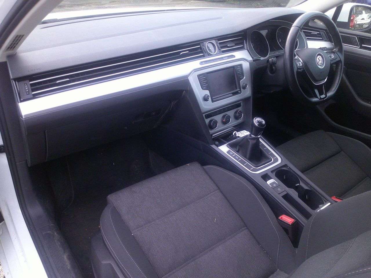 2015 VOLKSWAGEN PASSAT 2015 VOLKSWAGEN PASSAT