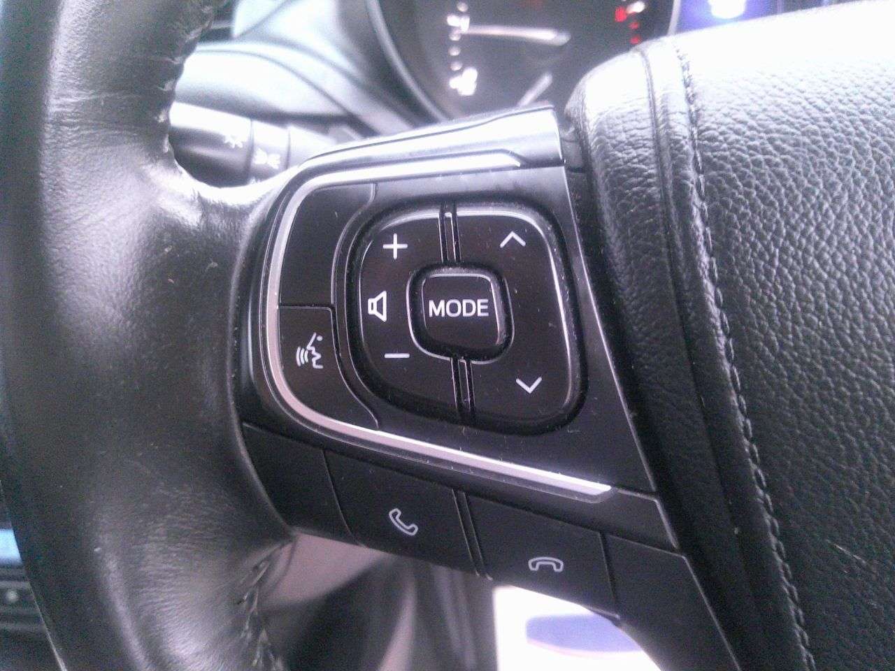 2015 TOYOTA AVENSIS 2015 TOYOTA AVENSIS